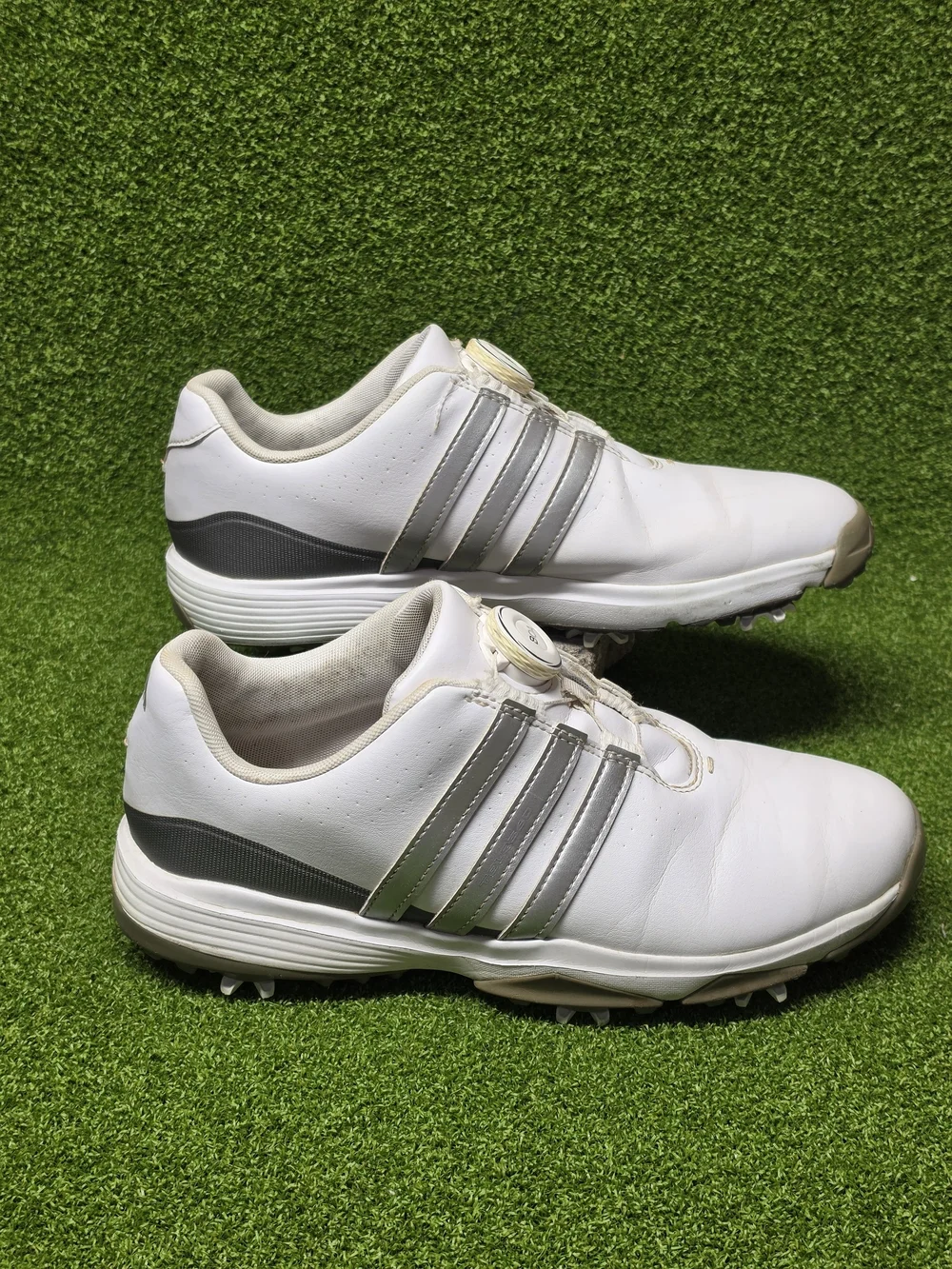 Adidas Tour 360 Golf Shoes Size 6.5 US White & Gray BOA Spiked Cleats EVN791001